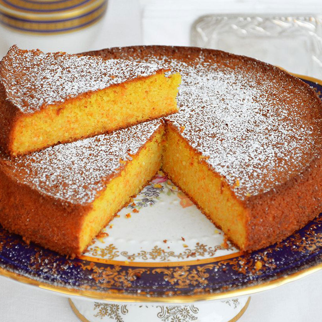 Torta carote e mandorle: la ricetta di Zia Lia